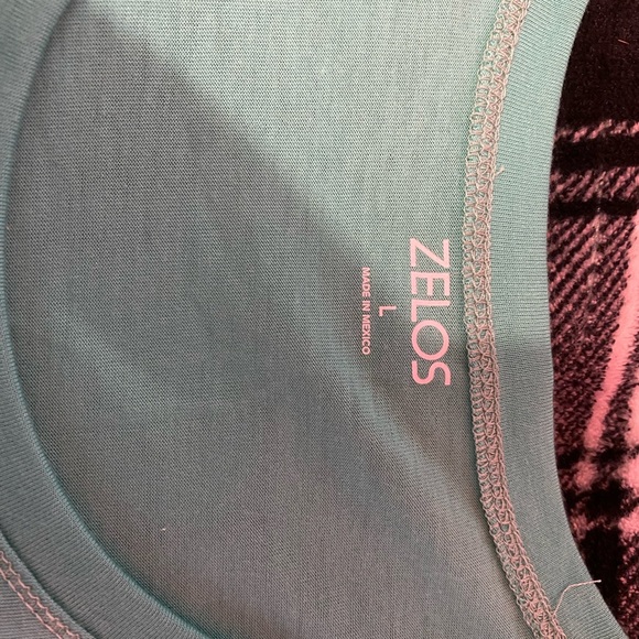 Shirt - Picture 3 of 3